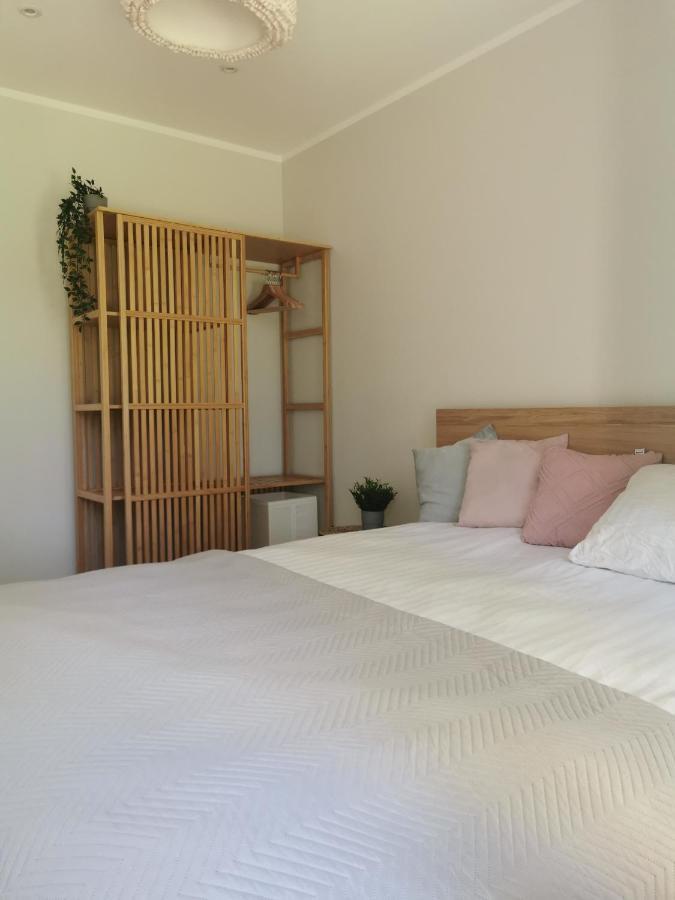 Albatross Getaway By The Sea, Spa And Forest With A Terrace Ķesterciems Kültér fotó